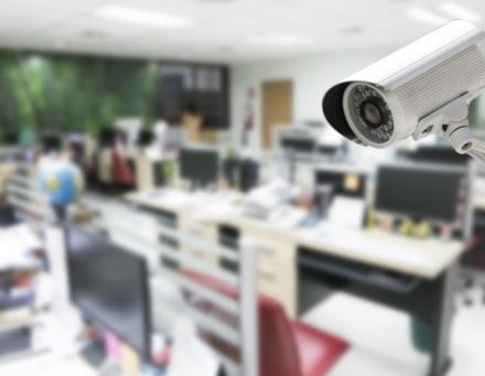 Caméras dans l'entreprise : une obligation ajoutée pour prouver la faute grave